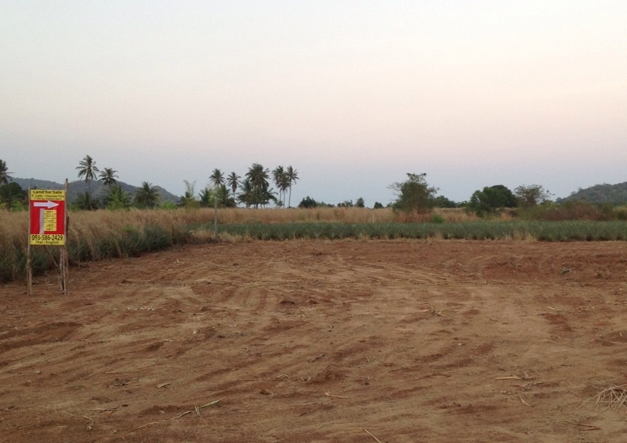 [:en]Perfect size Chanote title land for sale in Pranburi, Thailand[:]