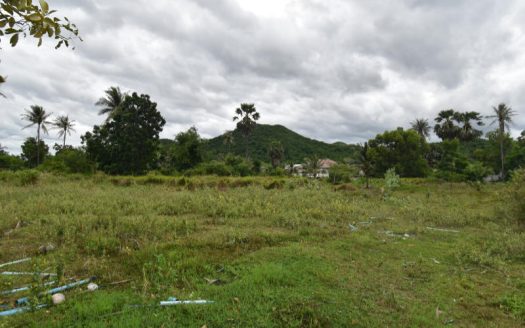 3 Rai Land for Sale in Pranburi